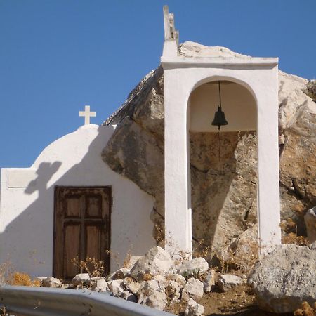 Bright Sun Villas Chalki Town Bagian luar foto