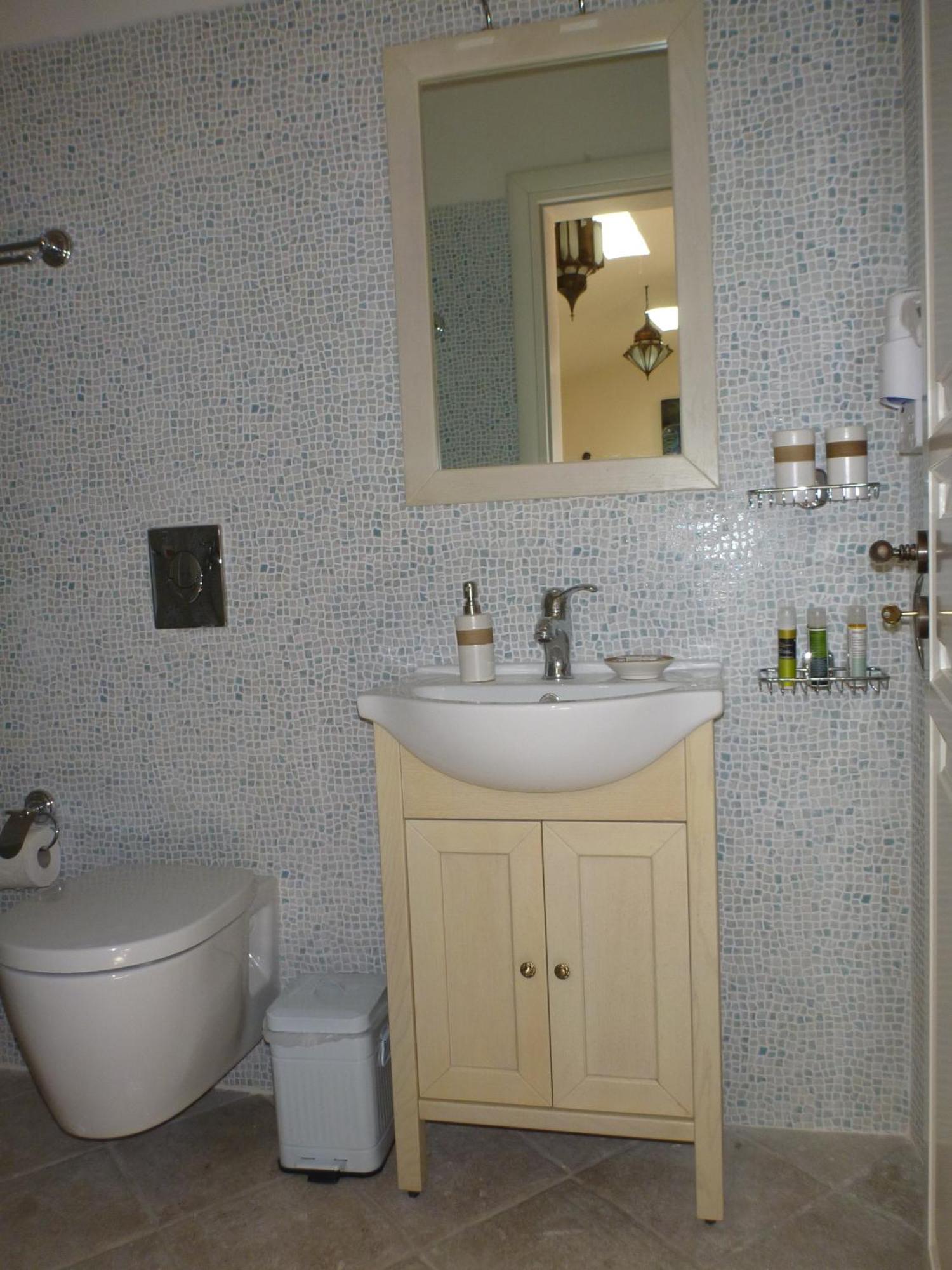Bright Sun Villas Chalki Town Bagian luar foto